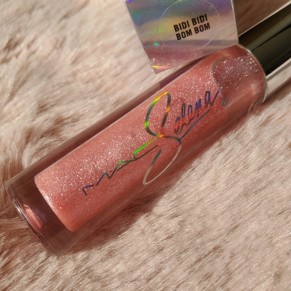 MAC Cosmetics x Selena Bidi Bidi Bom Bom Gloss - Picture 6 of 10